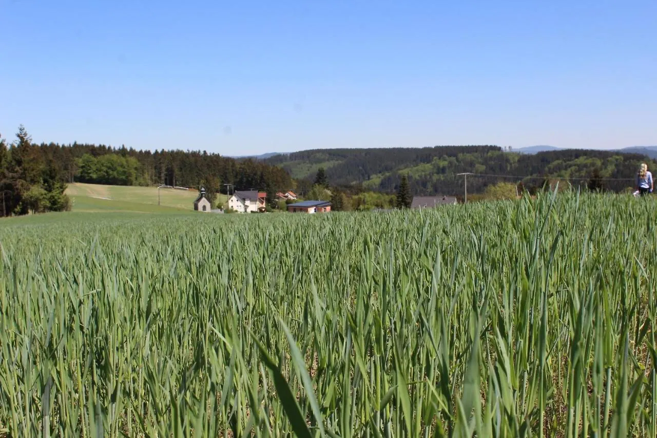 Moderne Ferienwohnung Mit Eigenem Garten Und Traumhaften Blick Wilhelmsthal 0*,  Germany